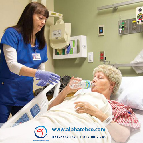 پرستار مراقب بیمار - پرستار در منزل یا بیمارستان