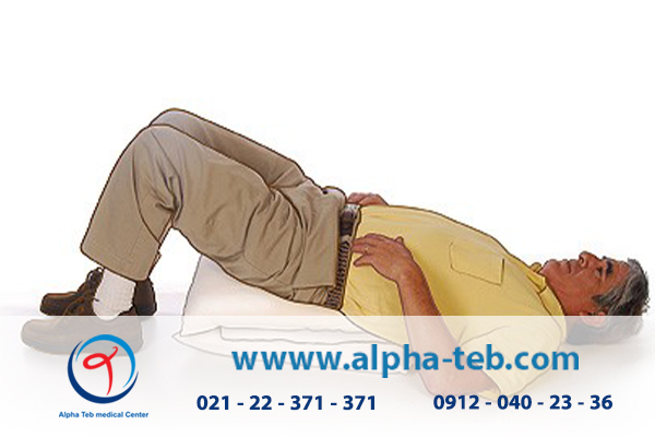 دراز کشیدن به پشت از تکنیک های تخلیه مخاط از ریه